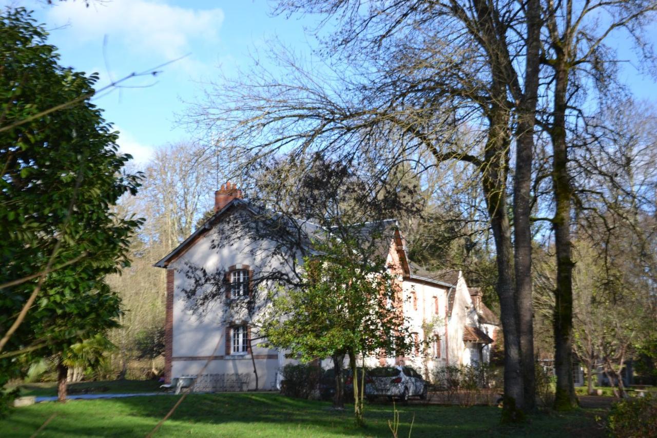 Le Moulin Et L'Olivier Three Bedroom Suite Chambon-sur-Cisse Kültér fotó